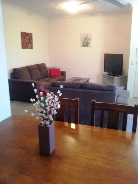 Champelli Palms Apartments - Perths Hotel 7