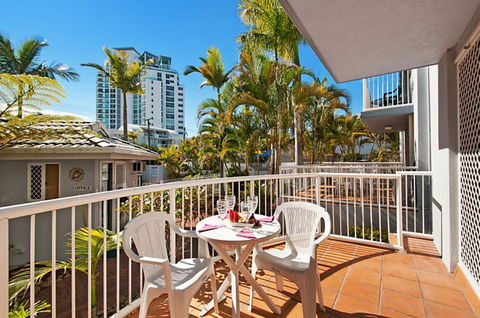 Champelli Palms Apartments - Perths Hotel 2