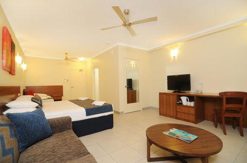 Cairns Queenslander Hotel & Apartments - Perths Hotel 15