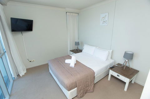 Chevron Renaissance - Private Apartments - Perths Hotel 15
