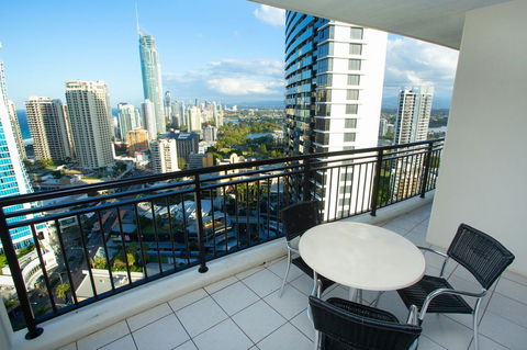 Chevron Renaissance - Private Apartments - Perths Hotel 31