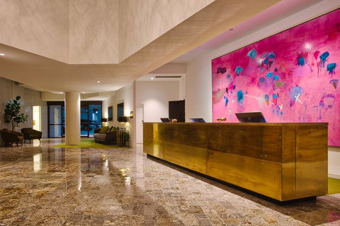 Eatons Hill Hotel - Perths Hotel 0