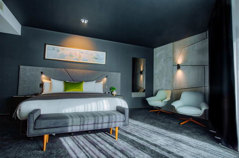 Eatons Hill Hotel - Perths Hotel 19