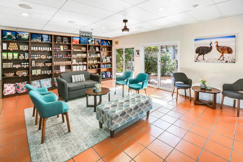 Coral Tree Inn - Perths Hotel 29