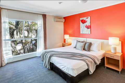 Coral Tree Inn - Perths Hotel 1