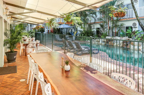 Coral Tree Inn - Perths Hotel 22