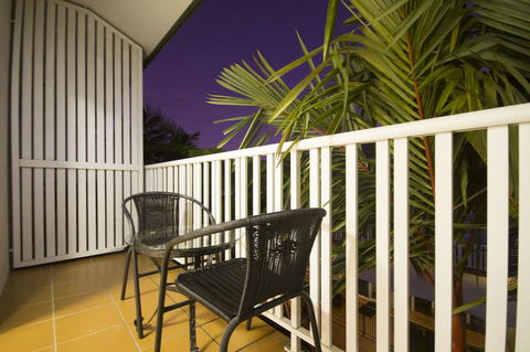 Coral Tree Inn - Perths Hotel 34