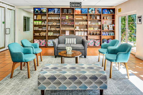 Coral Tree Inn - Perths Hotel 7