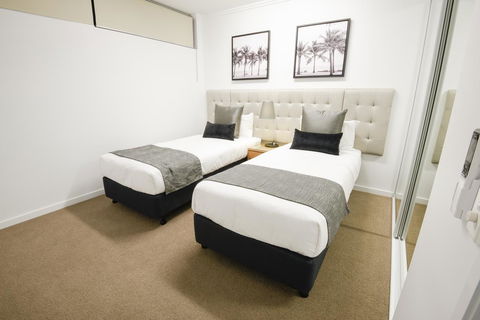 Pacific Sands Apartments Mackay - Perths Hotel 20