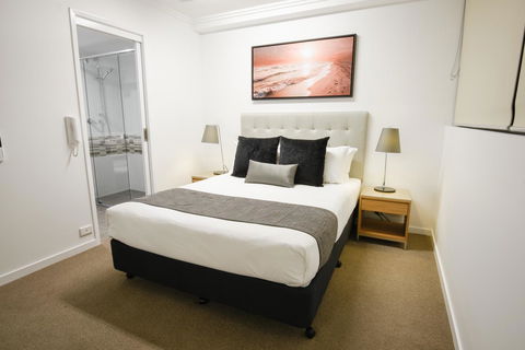 Pacific Sands Apartments Mackay - Perths Hotel 18