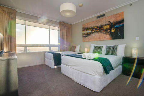 Oscar On Main Beach Resort - Perths Hotel 20