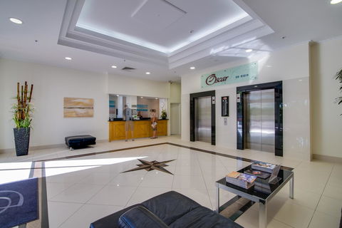 Oscar On Main Beach Resort - Perths Hotel 19