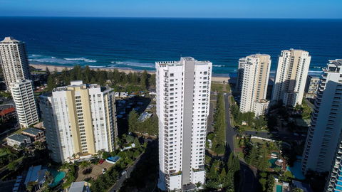 Oscar On Main Beach Resort - Perths Hotel 18