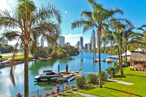 Capricorn One Beachside Holiday Apartments - Official - Perths Hotel 15