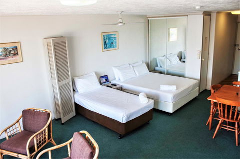 Equinox Resort - Perths Hotel 13