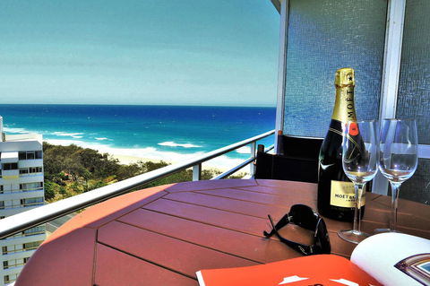 Equinox Resort - Perths Hotel 1