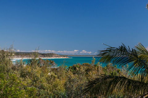 Cylinder Beach Mooloomba Unit 3 - Perths Hotel 1