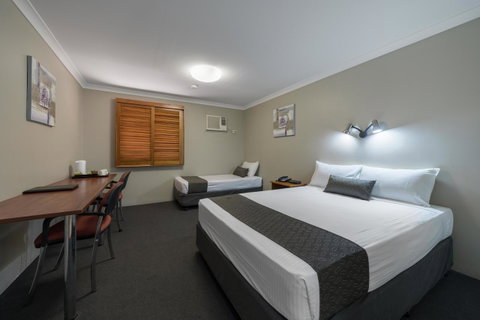 Cosmopolitan Motel & Serviced Apartments - Perths Hotel 4