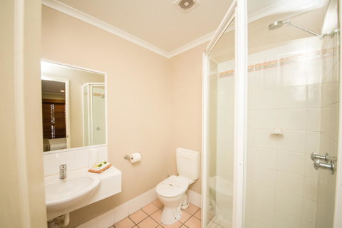 Cosmopolitan Motel & Serviced Apartments - Perths Hotel 21