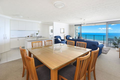 Majorca Isle Beachside Resort - Perths Hotel 2