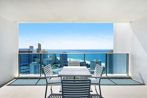 Number 1 H Residences - WiFi, Parking & More By Gold Coast Holidays - Perths Hotel 28