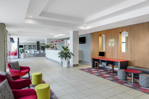 Mercure Brisbane Garden City - Perths Hotel 9