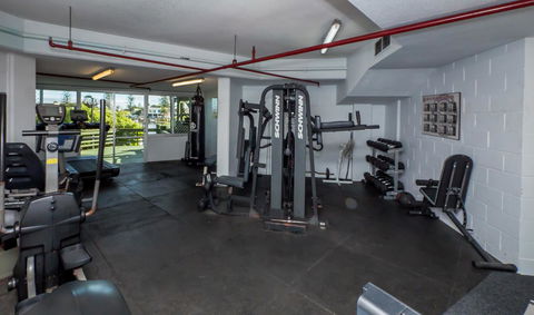 Surfers Hawaiian Holiday Apartments - Perths Hotel 30