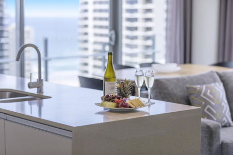 Wyndham Resort Surfers Paradise - Perths Hotel 0