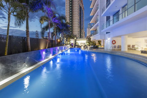Wyndham Resort Surfers Paradise - Perths Hotel 3