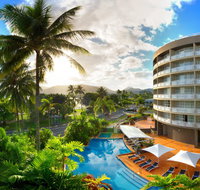DoubleTree by Hilton Cairns - Perths Hotel