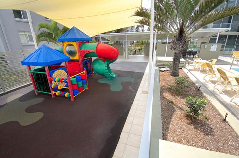 Hi Surf Beachfront Resort Apartments - Perths Hotel 18