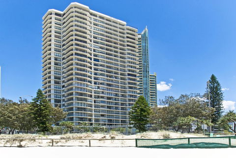 Hi Surf Beachfront Resort Apartments - Perths Hotel 5