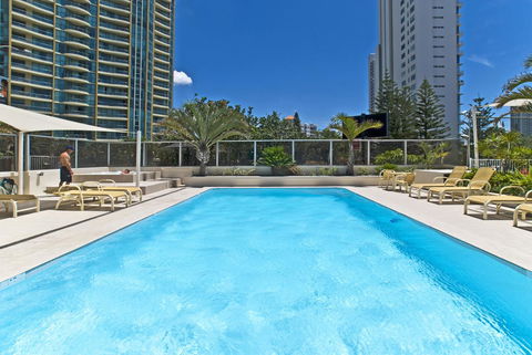 Hi Surf Beachfront Resort Apartments - Perths Hotel 11