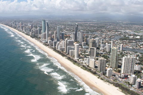 Hi Surf Beachfront Resort Apartments - Perths Hotel 6