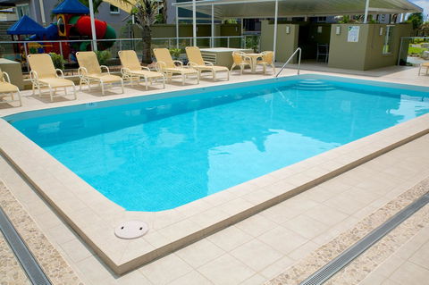 Hi Surf Beachfront Resort Apartments - Perths Hotel 20