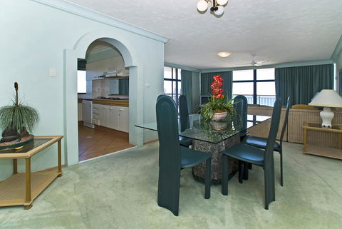 Hi Surf Beachfront Resort Apartments - Perths Hotel 36