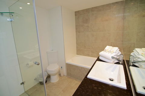 Hi Surf Beachfront Resort Apartments - Perths Hotel 41