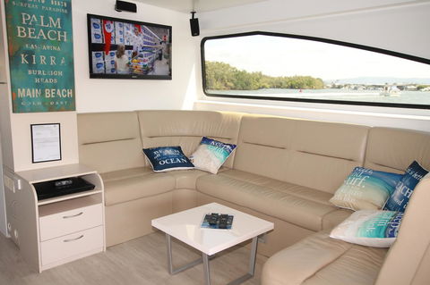 Coomera Houseboats - Perths Hotel 11