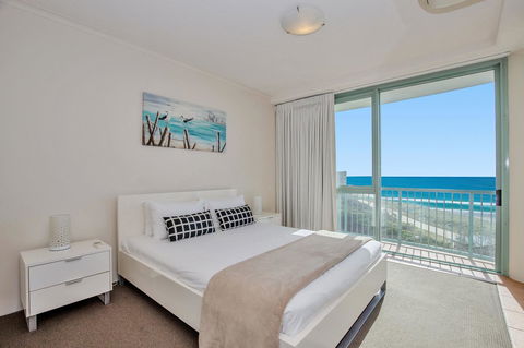 The Waterford On Main Beach - Perths Hotel 23
