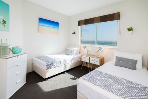 The Waterford On Main Beach - Perths Hotel 11