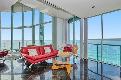 The Waterford On Main Beach - Perths Hotel 41