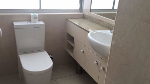The Penthouses Apartments - Perths Hotel 11