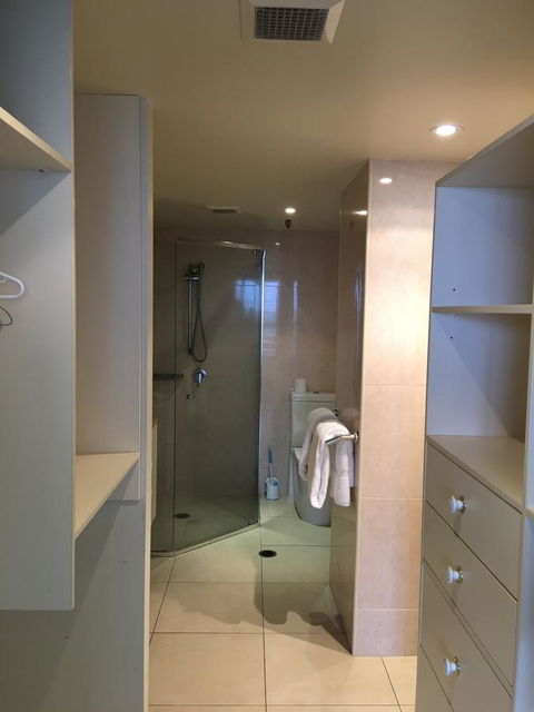 The Penthouses Apartments - Perths Hotel 14
