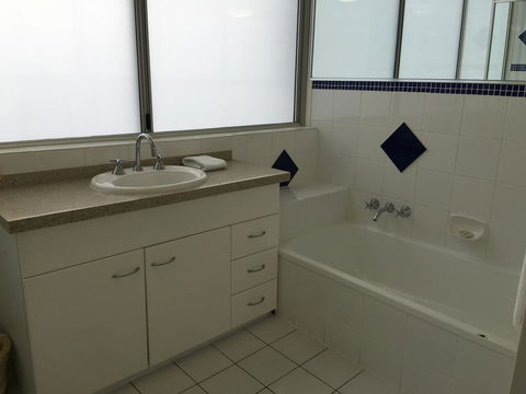 The Penthouses Apartments - Perths Hotel 41