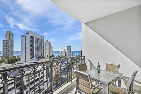 Holiday Holiday Chevron Renaissance Apartments - Perths Hotel 22