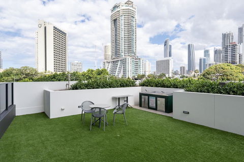 Ruby Gold Coast By Serain - Perths Hotel 9