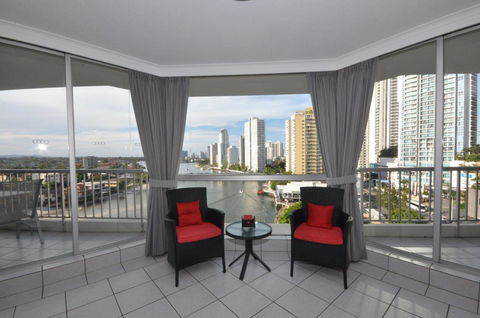Moorings On Cavill Surfers Paradise - Perths Hotel 9