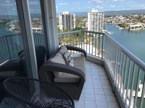 Moorings On Cavill Surfers Paradise - Perths Hotel 26