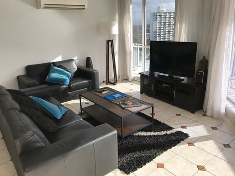 Moorings On Cavill Surfers Paradise - Perths Hotel 37