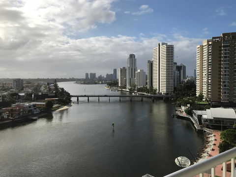 Moorings On Cavill Surfers Paradise - Perths Hotel 36